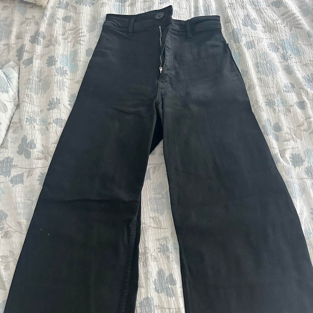 Wide leg high rise Zara jeans